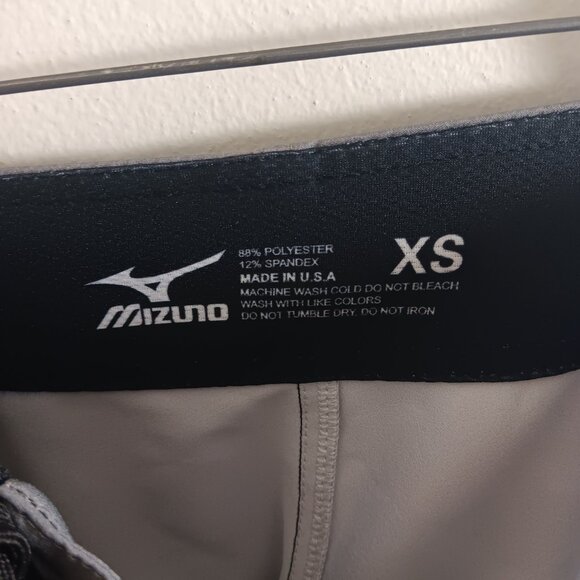 Mizuno board short xs gray black stripe  stretch surf  swim gym  training USA - Picture 7 of 7